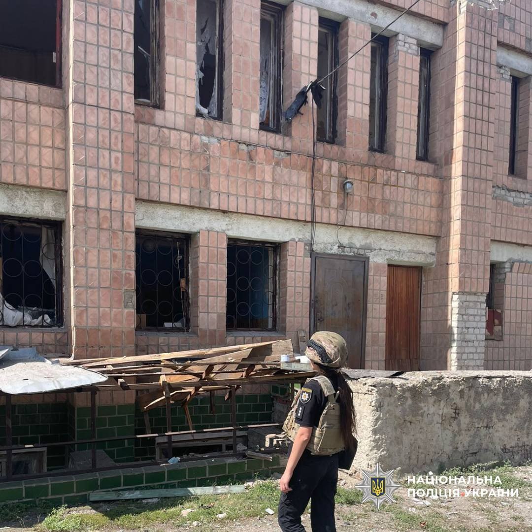 Як виглядають місця влучань ворожих дронів показали правоохоронці: Новини Харкова